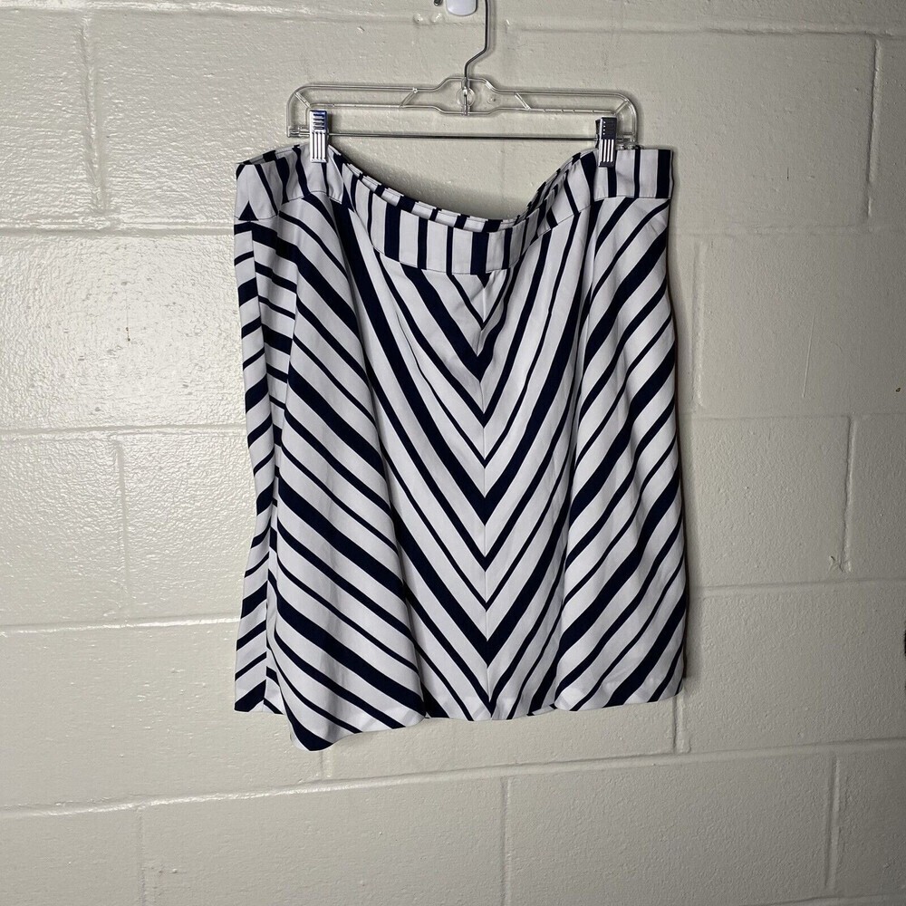 Lane Bryant Mini Skirt Women Plus sz 24/ 2x Blue White A-line Zip Lightweight
